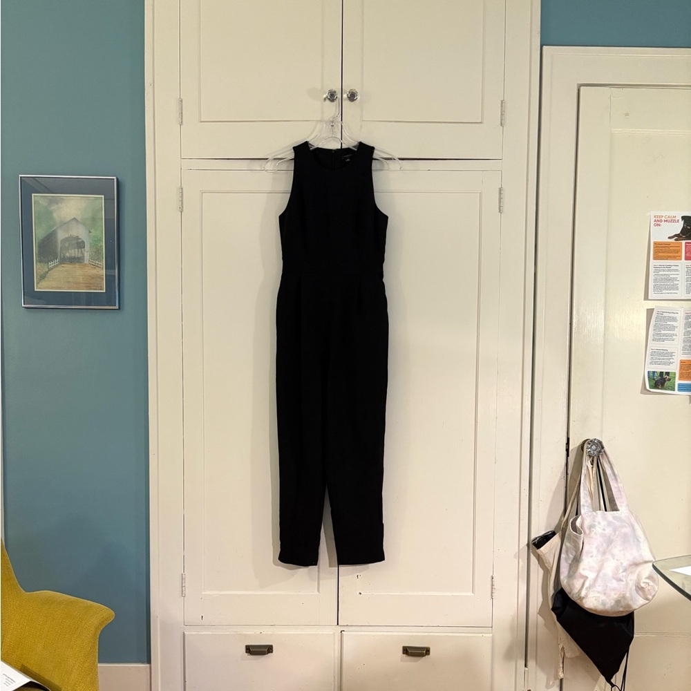 Elegant Black Sleeveless Jumpsuit